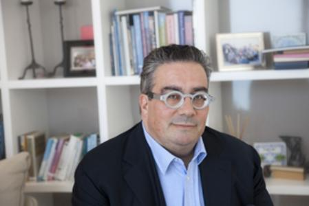 Mr. Philippe J Weil